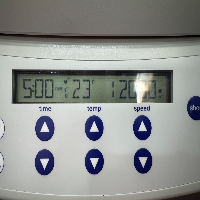 Eppendorf 5424R Refrigerated Centrifuge image 2